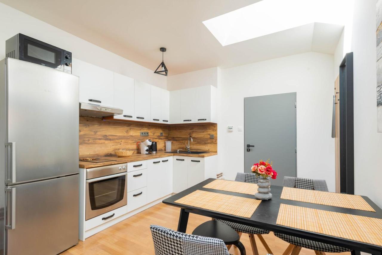 Highnest Apartments Μπρατισλάβα Εξωτερικό φωτογραφία